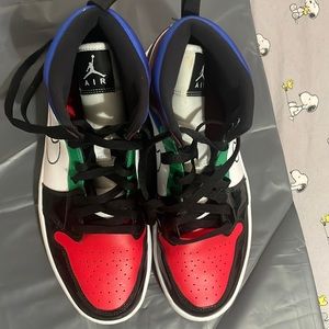 Women’s Air Jordan 1 Mid